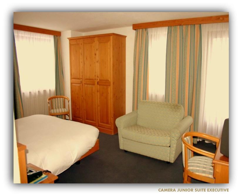 Hotel Beau Sejour 에트로블레스 외부 사진