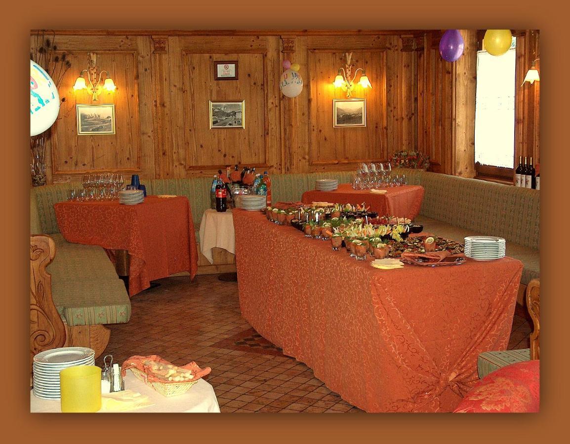 Hotel Beau Sejour 에트로블레스 외부 사진