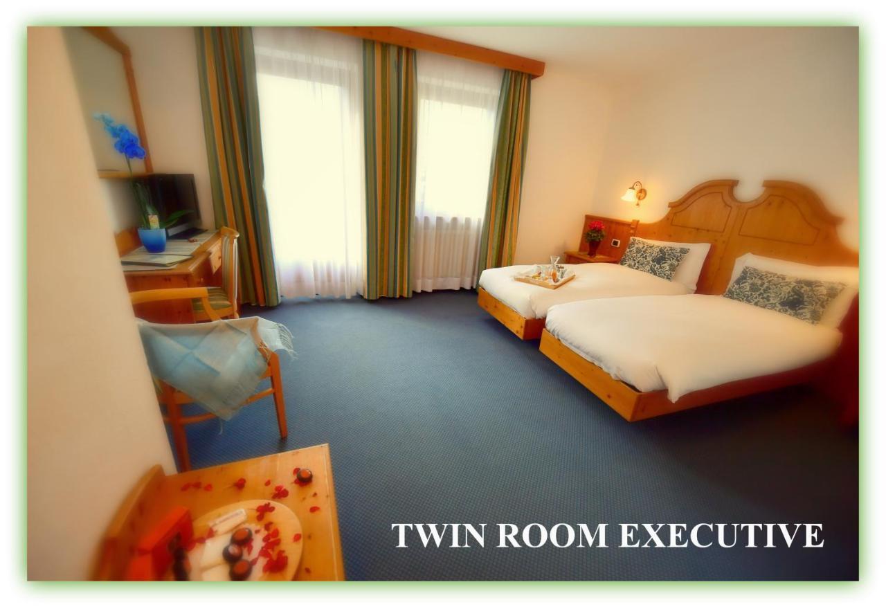 Hotel Beau Sejour 에트로블레스 외부 사진